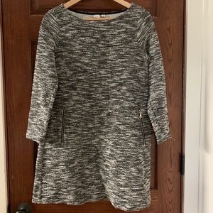 Gap gray a-line dress with pockets